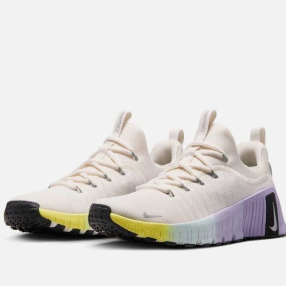 Nike Free Metcon 6 SE Mood Ring Pack Women’s Shoes "MULTIPLE SIZE" - Picture 1 of 6